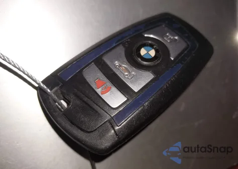 2016 BMW 340I xDrive z USA, uszkodzony, nr VIN WBA8B7G5XGNT14322